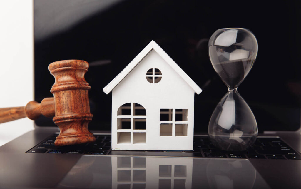 How Building Lawyers Help Navigate Residential Construction Disputes