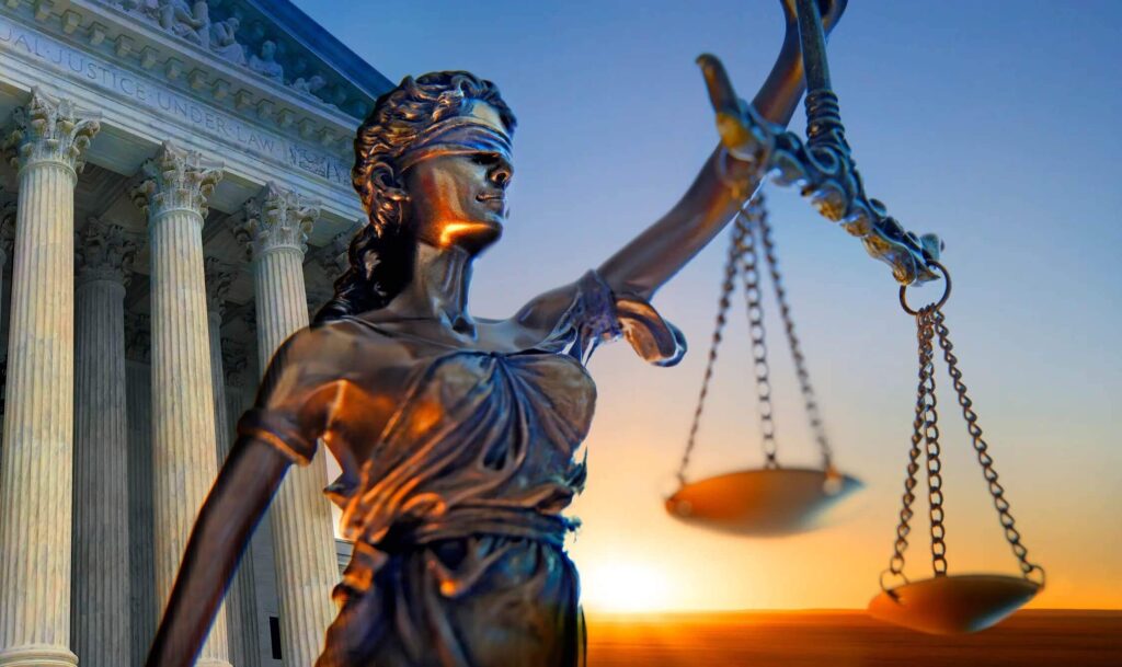 How Building Lawyers Help Navigate Residential Construction Disputes